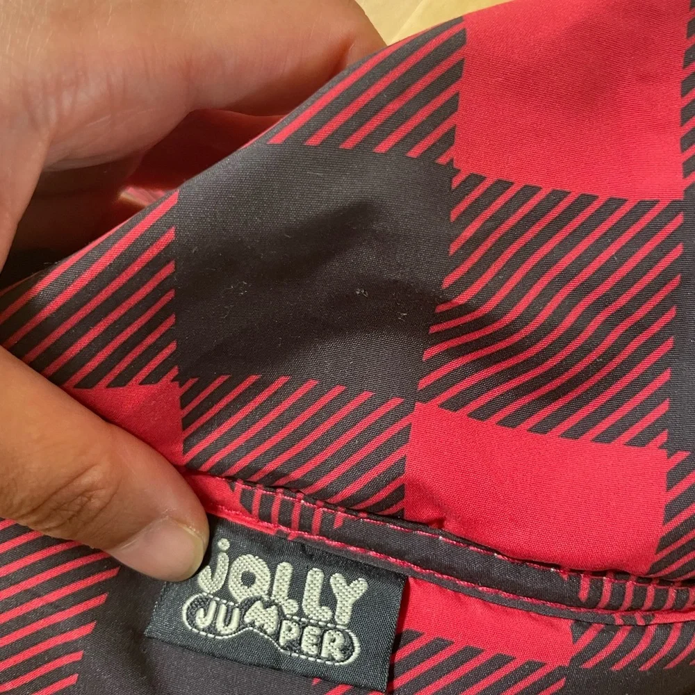 [Jolly Jumper] Arctic Sneak-A-Peek Red and Black Plaid Car Seat Cover